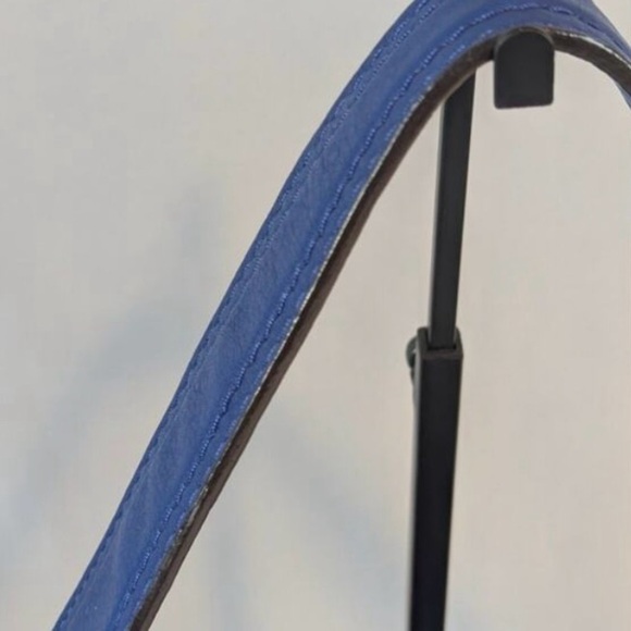 Michael Kors Layton Shoulder Bag - Picture 4 of 13